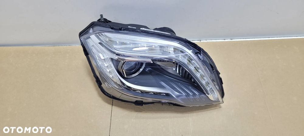 LAMPA XENON ILS MERCEDES GLK X204 LIFT A2048201639 - 3