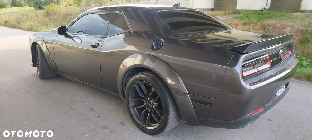 Dodge Challenger 6.4 Scat PackWidebody - 32