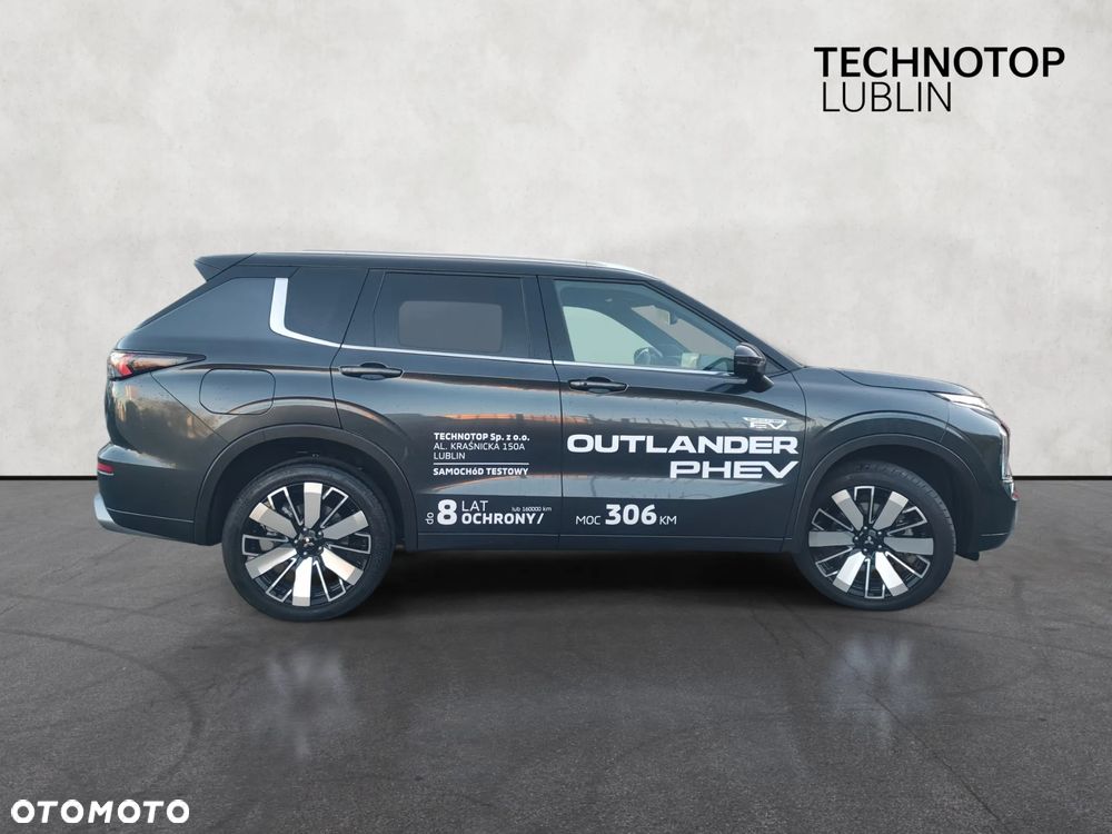 Mitsubishi Outlander Instyle Plus - 4