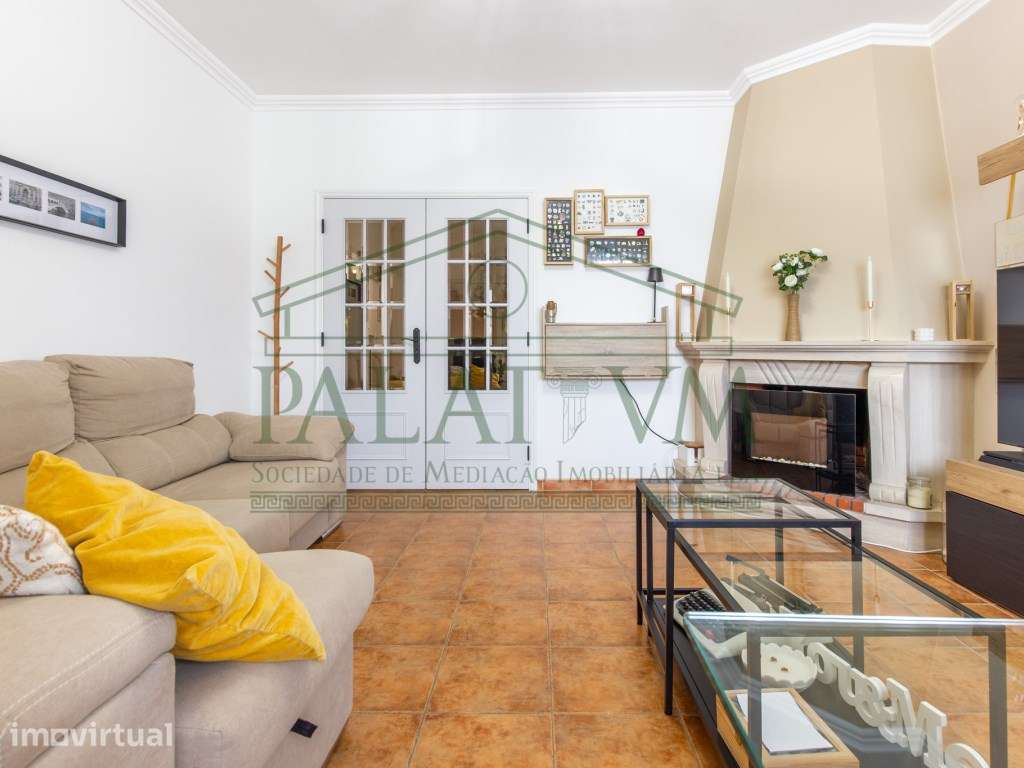 Apartamento T2 - Box e 2 Varandas - Farinheiras, Paio Pires - Grande imagem: 4/29