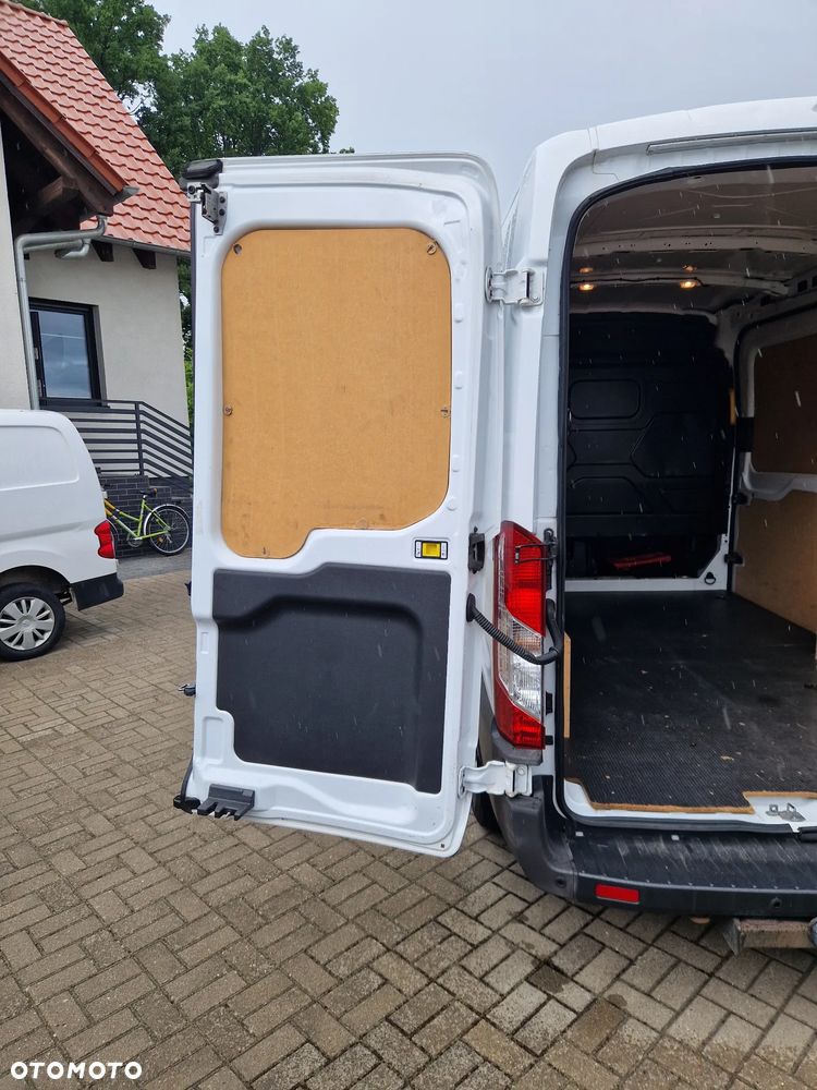 Ford Transit - 16
