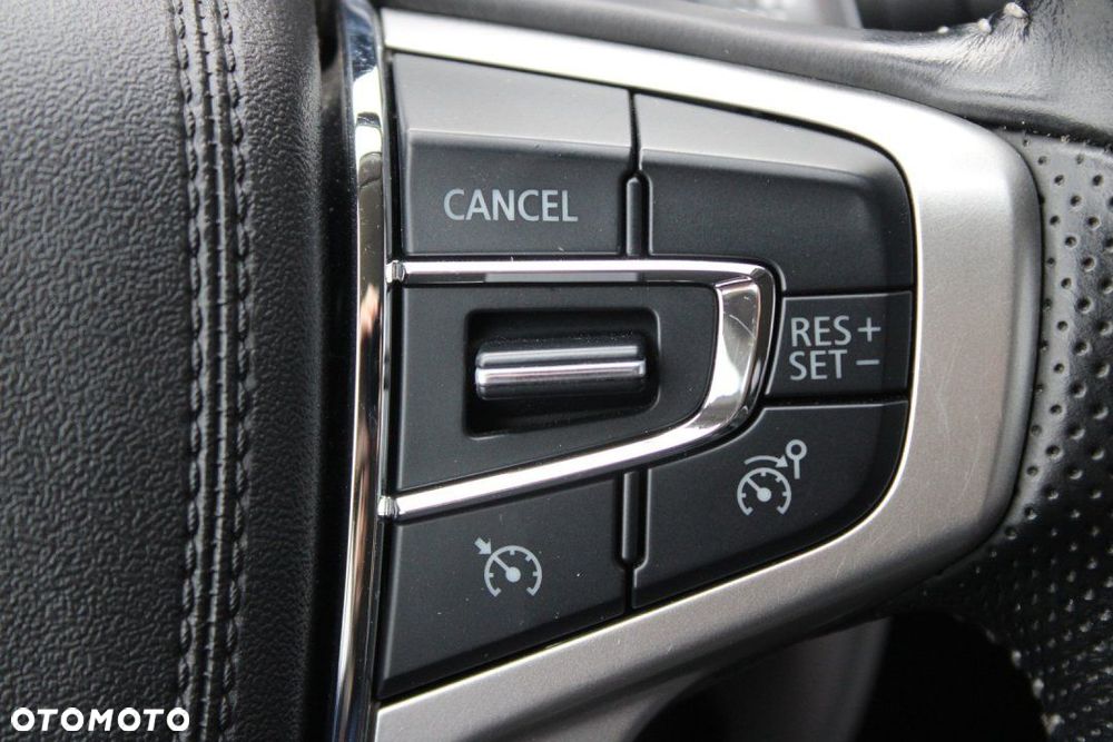 Mitsubishi Outlander - 27