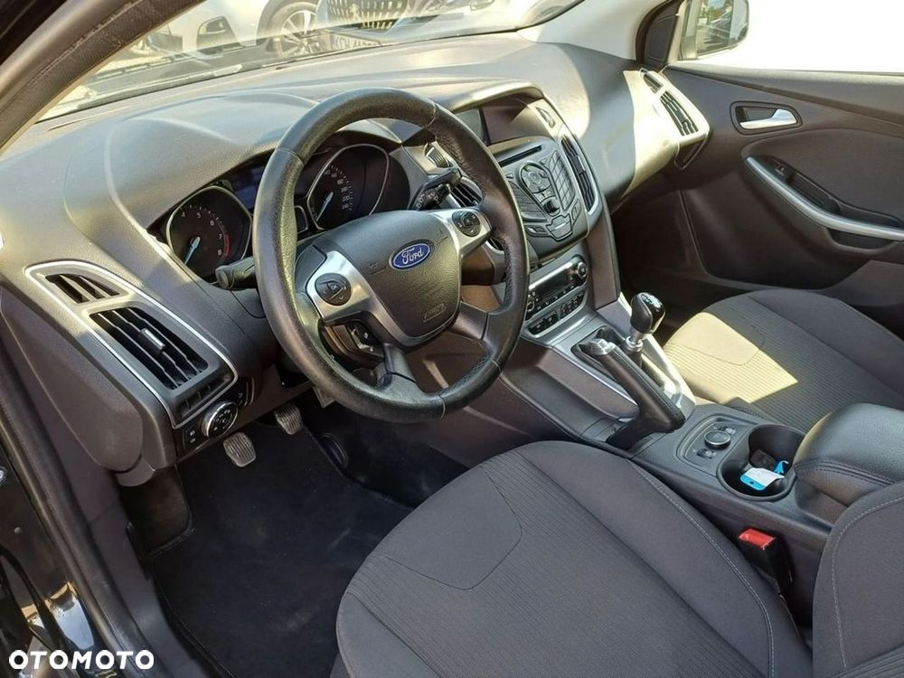 Ford Focus 1.0 EcoBoost STart-Stopp-System TITANIUM - 14