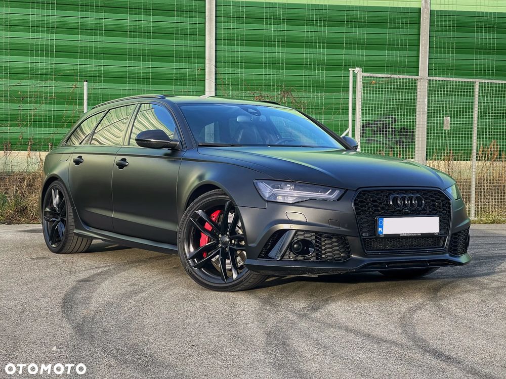 Audi RS6 Avant Standard - 8