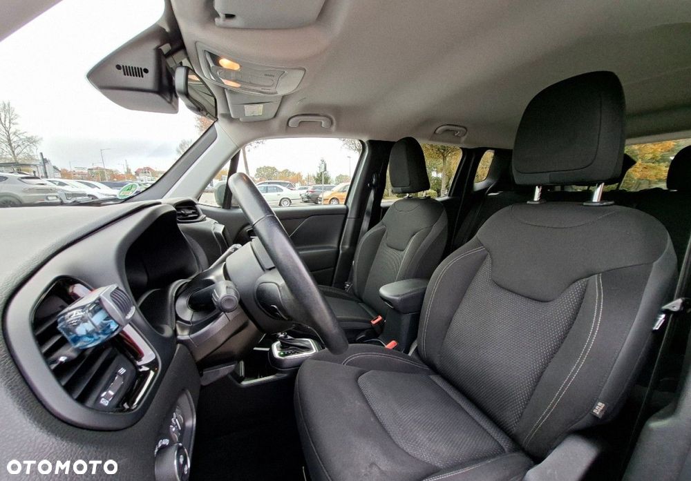 Jeep Renegade - 24