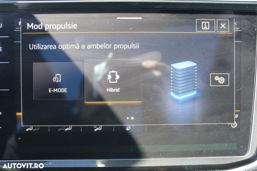 Volkswagen Tiguan 1.4 eHybrid OPF DSG R-Line - 36