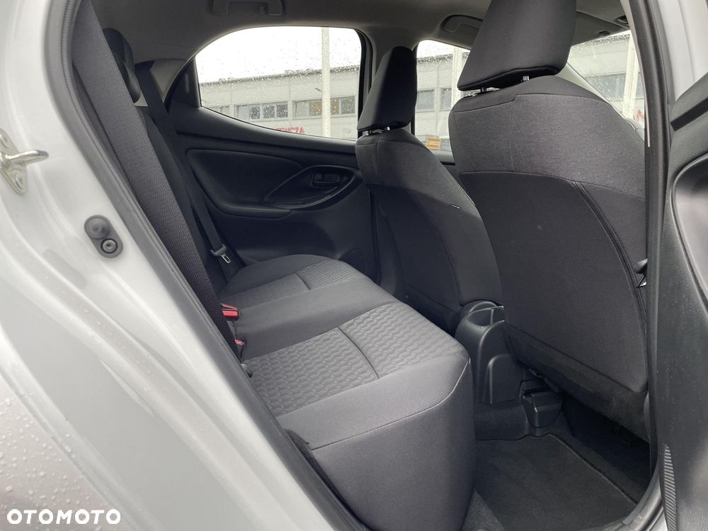 Toyota Yaris - 7