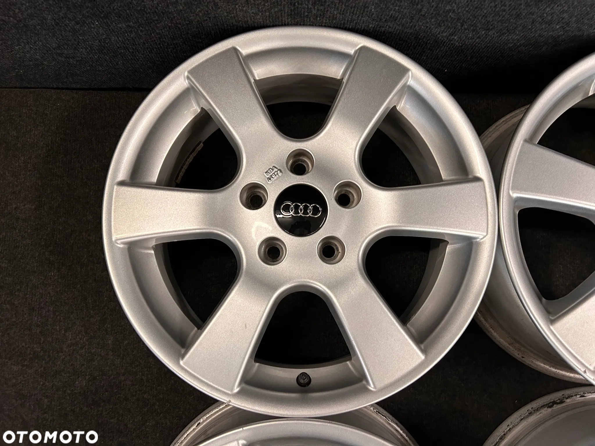 Alufelgi Audi A3 8P0, 8V0, Q3, A4 B6, B7, VW Golf 5, 6, 7, Touran, Caddy 16 cali 5x112 4szt. Ładne! - 5