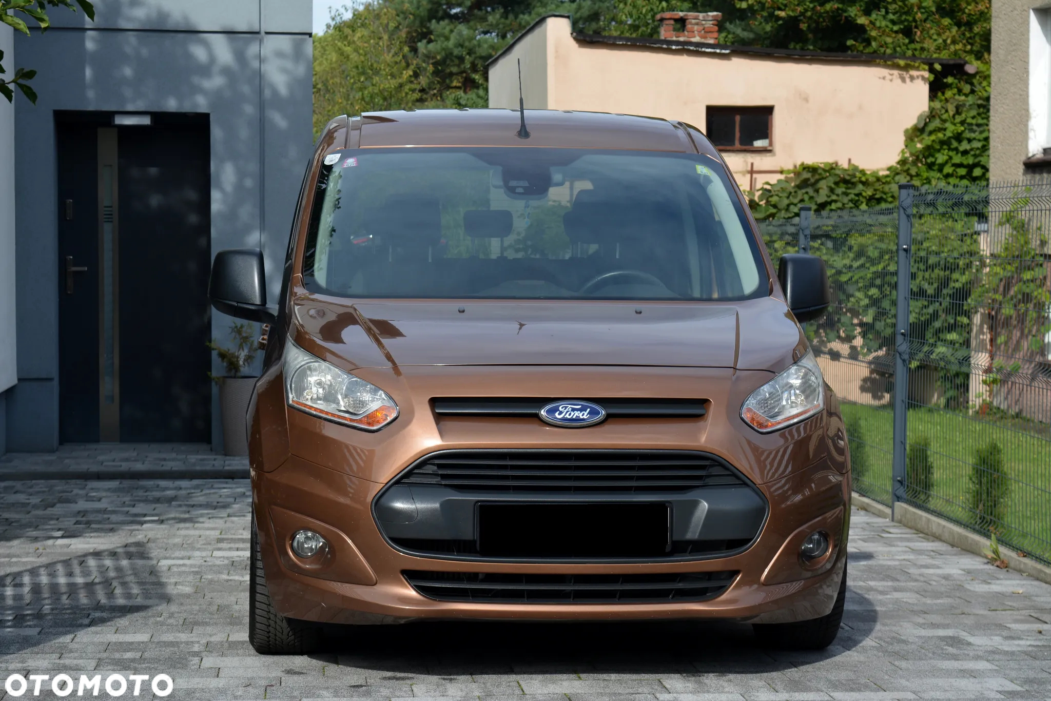 Ford Tourneo Connect 1.0 EcoBoost Start-Stop Titanium - 2