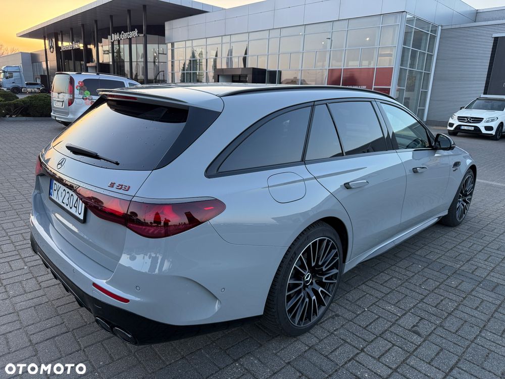 Mercedes-Benz Klasa E AMG 53 4Matic+ AMG SPEEDSHIFT TCT 9G - 7