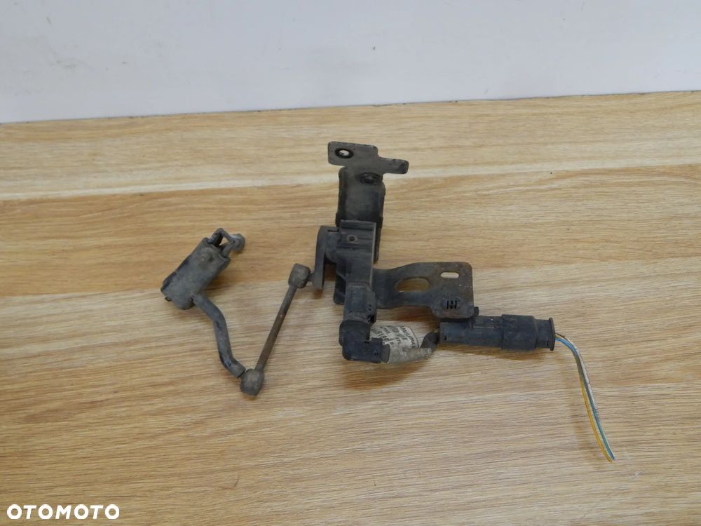 Czujnik poziomowania przód Citroen C5 x7 III 08-17 Łuków części - 4