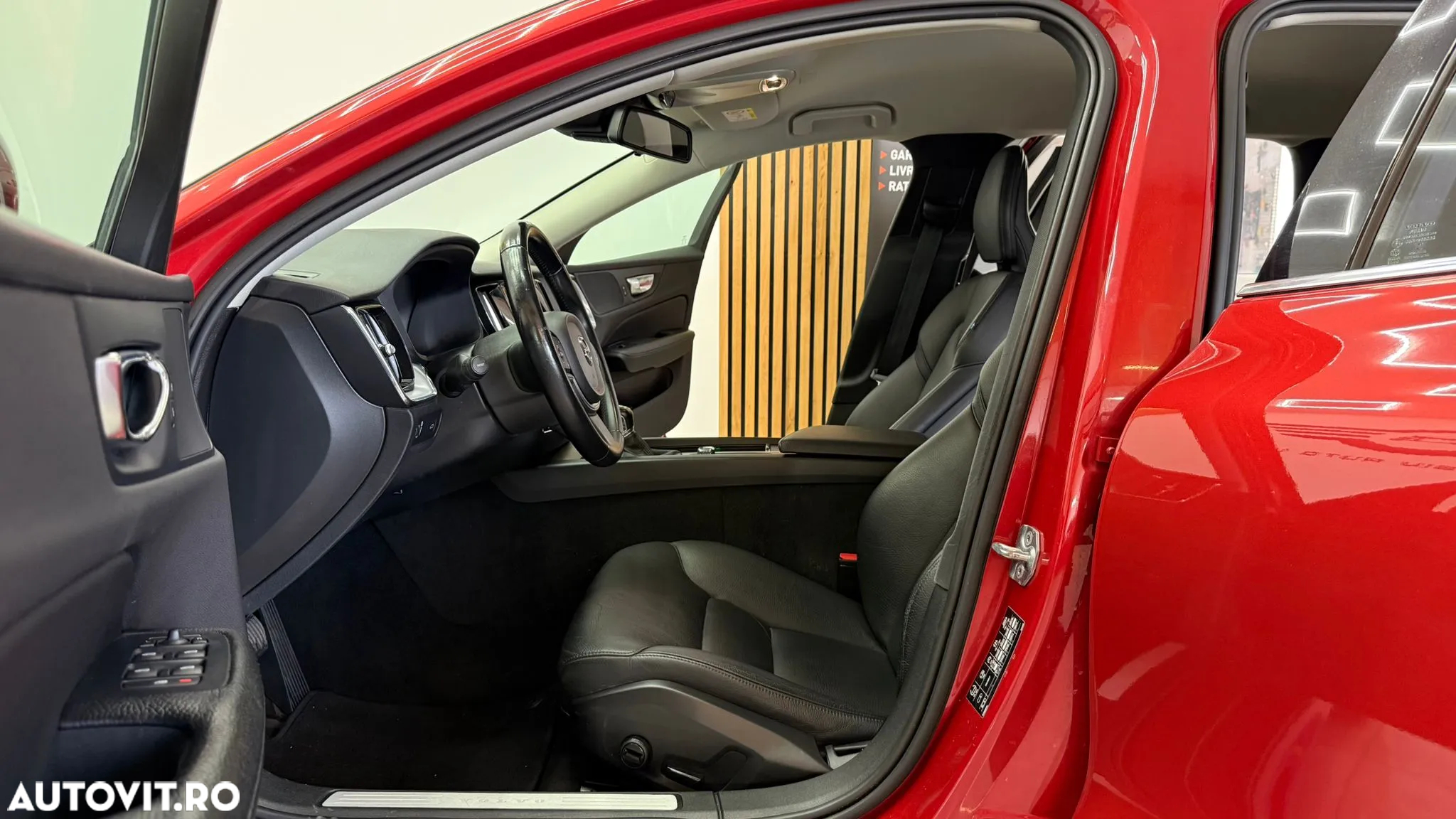 Volvo V60 D3 Momentum - 20