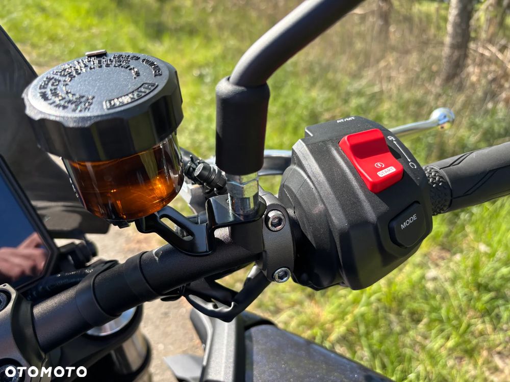 Yamaha MT - 10