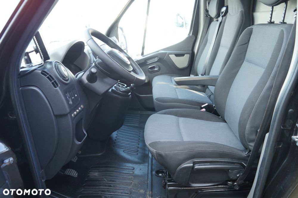 Renault Master - 15