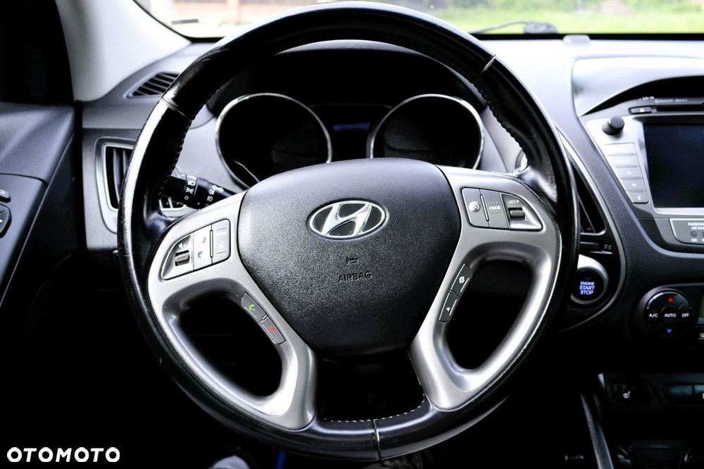 Hyundai ix35 2.0 GDI Premium 2WD - 17