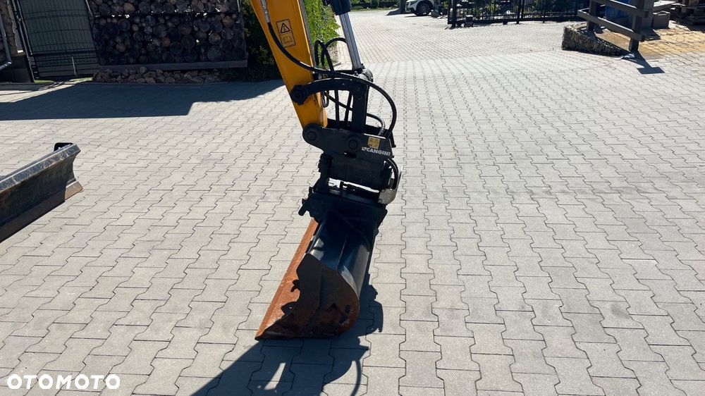 JCB 35 Z - 1 - 28