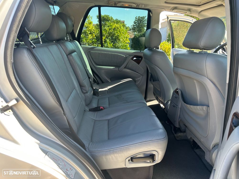 Mercedes-Benz ML 270 - 19