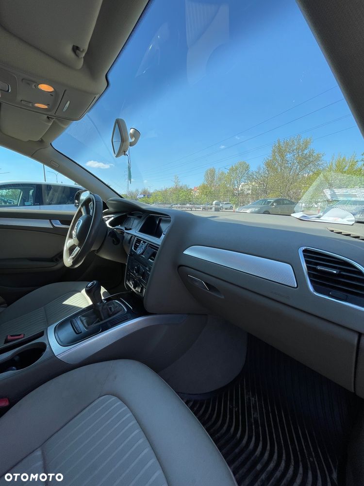 Audi A4 Avant 2.0 TDI - 12