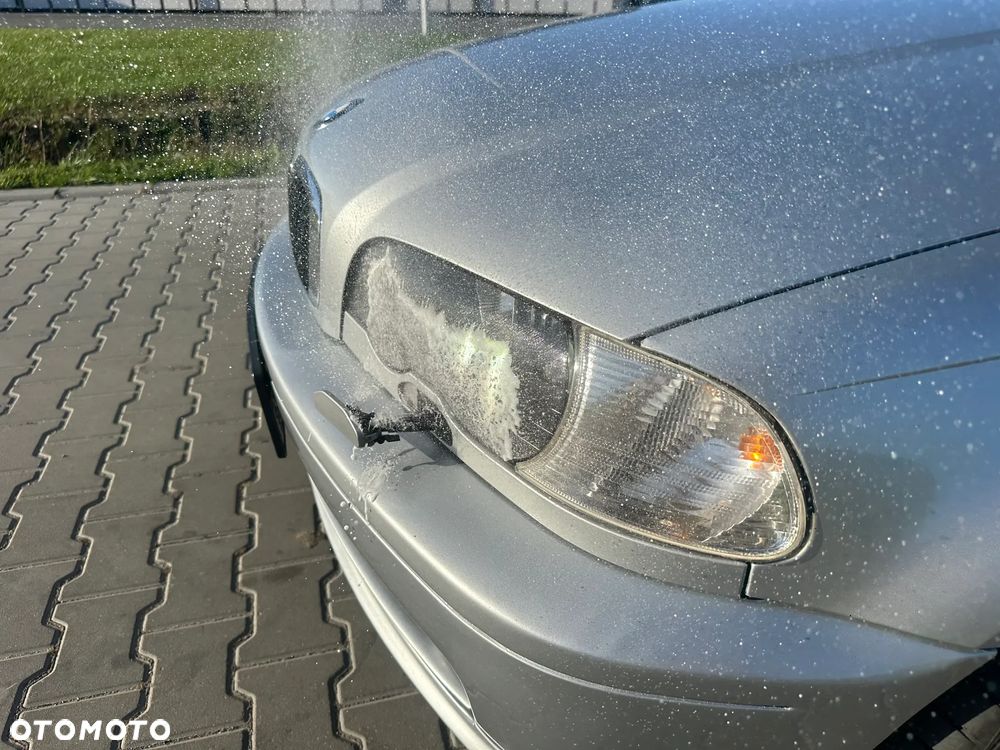 BMW Seria 3 - 12