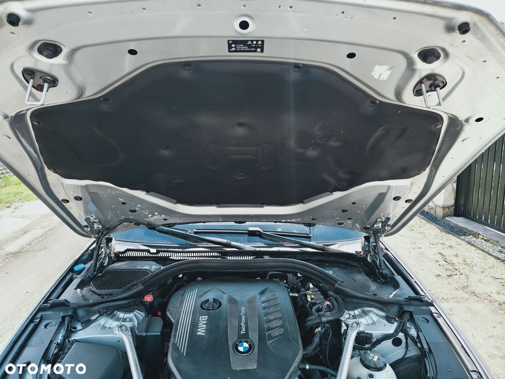 BMW Seria 5 530d xDrive Sport Line - 25
