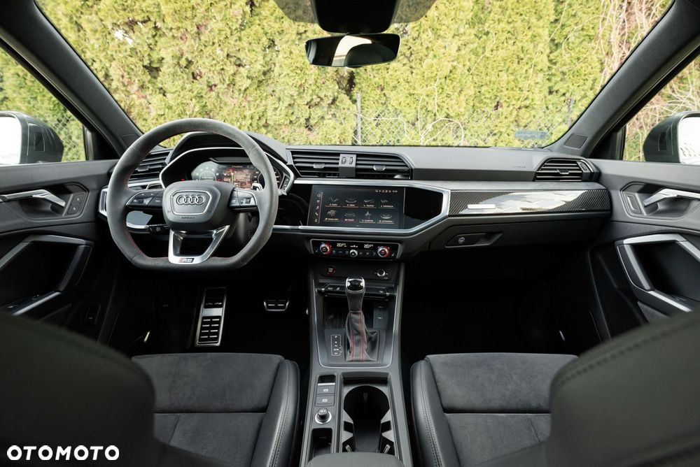 Audi RS Q3 - 10