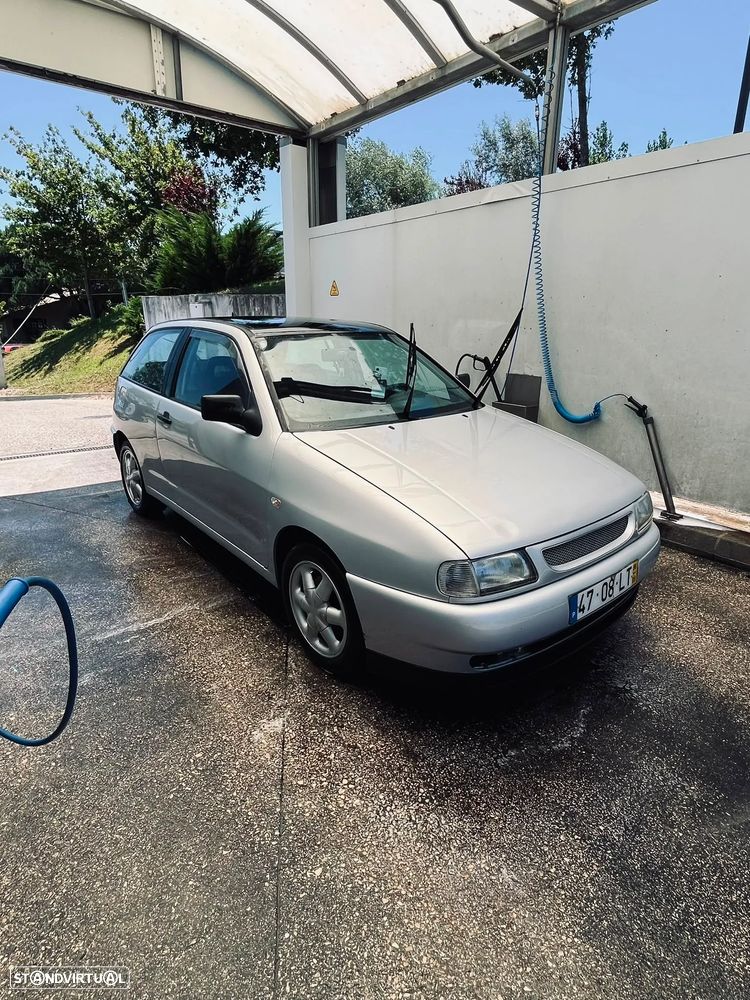 SEAT Ibiza 1.9 TDi Latino - 1