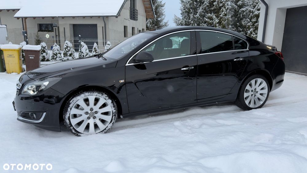 Opel Insignia 2.0 T Cosmo - 2