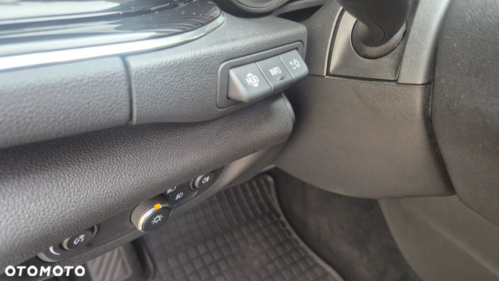 Opel Insignia 2.0 Business Innovation - 15