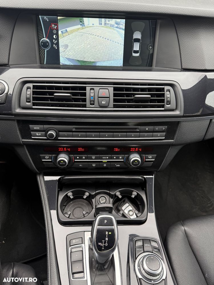 BMW Seria 5 525d xDrive Aut. - 3