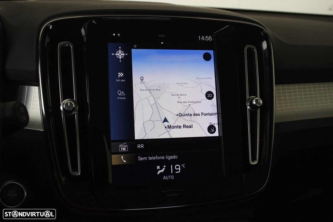 Volvo XC 40 2.0 D3 Momentum - 35