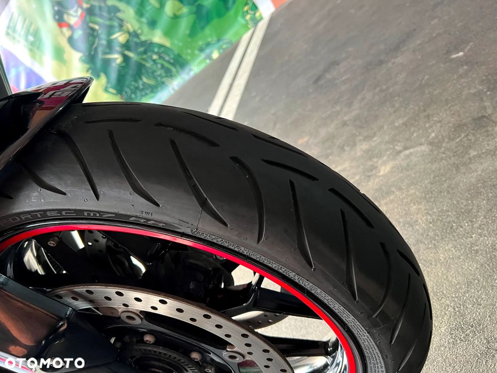 Honda CBR - 18