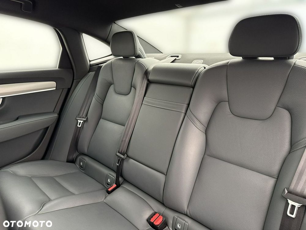 Volvo S90 - 21