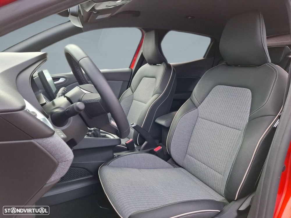 Renault Clio 1.0 TCe Techno - 11