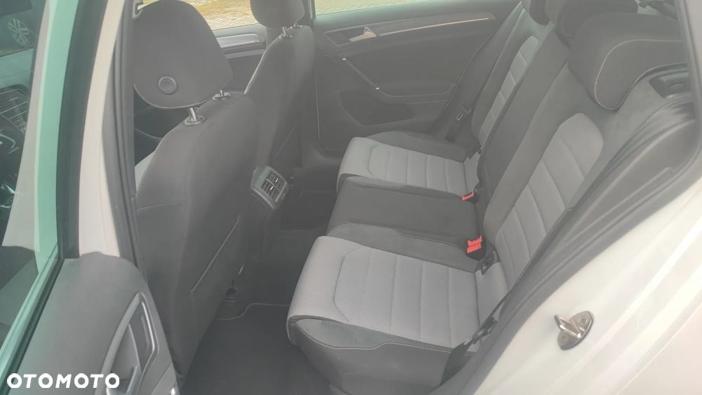 Volkswagen Golf 2.0 TDI (BlueMotion Technology) Highline - 8