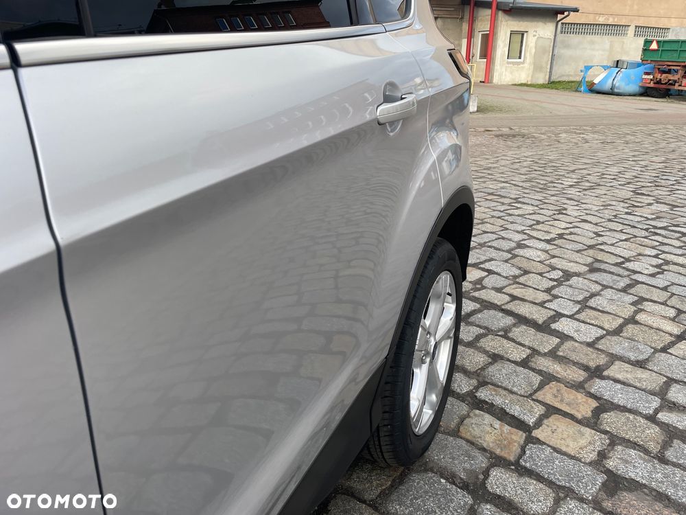 Ford Kuga 1.5 EcoBoost 2x4 Titanium - 9