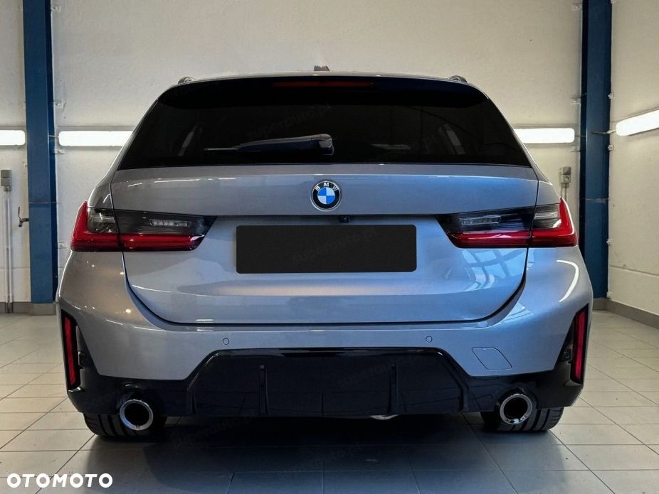 BMW Seria 3 320d xDrive mHEV M Sport - 10