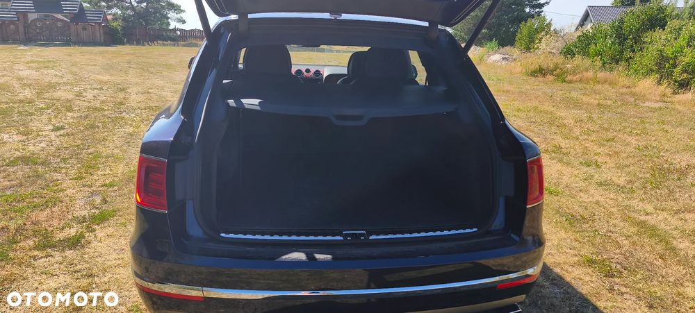 Bentley Bentayga - 23