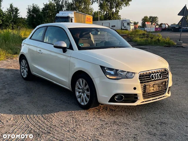 Audi A1 1.2 TFSI Attraction - 2