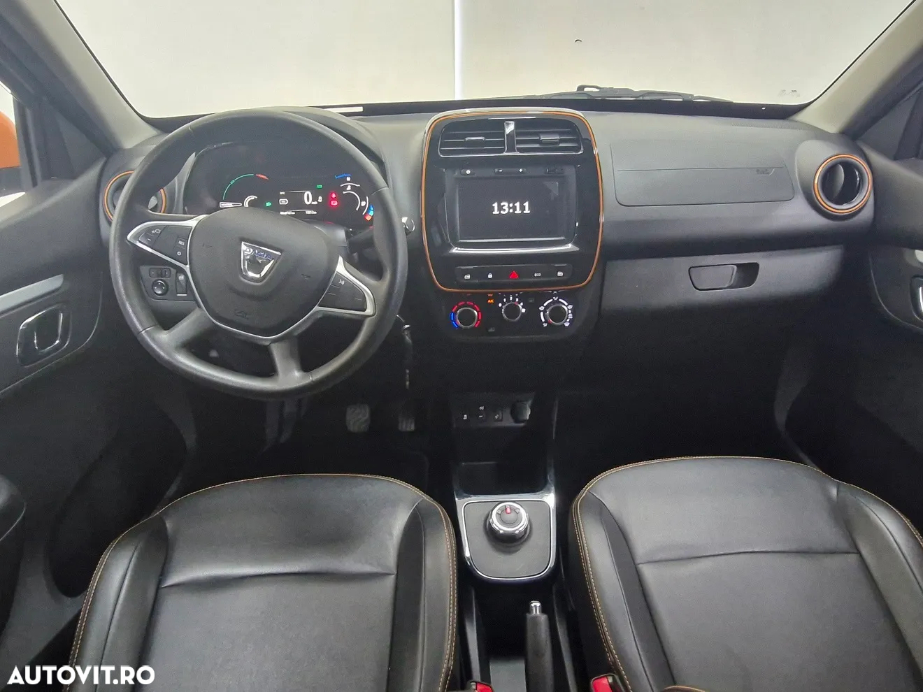 Dacia Spring Expression - 3