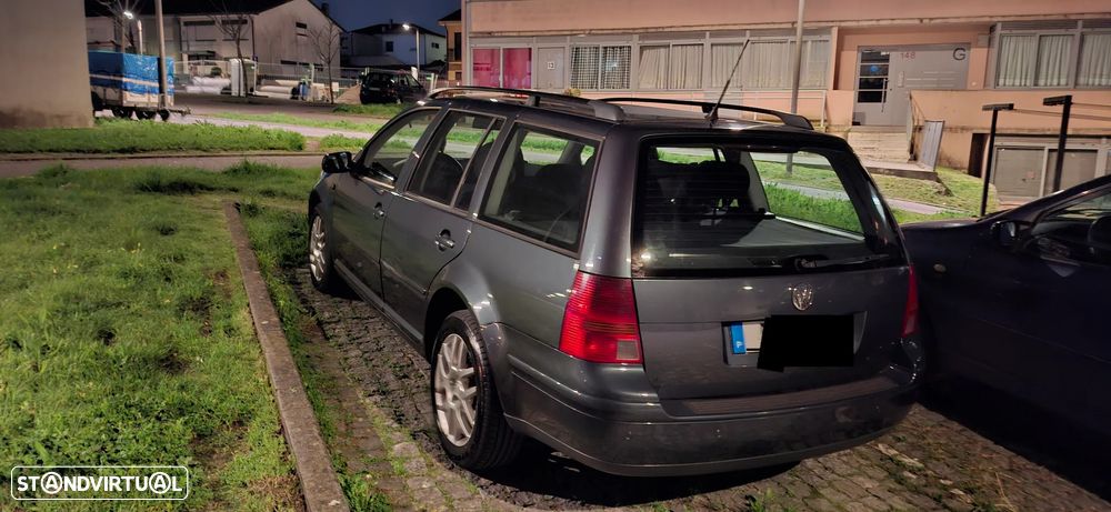 VW Golf Variant 1.9 TDi Highline - 4