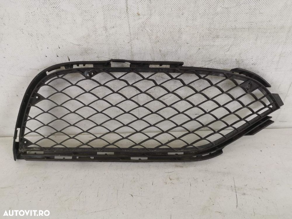 Grila Bara Fata Dreapta Mercedes-Benz  C-Class W205/S205/C205 2014 201 - 1