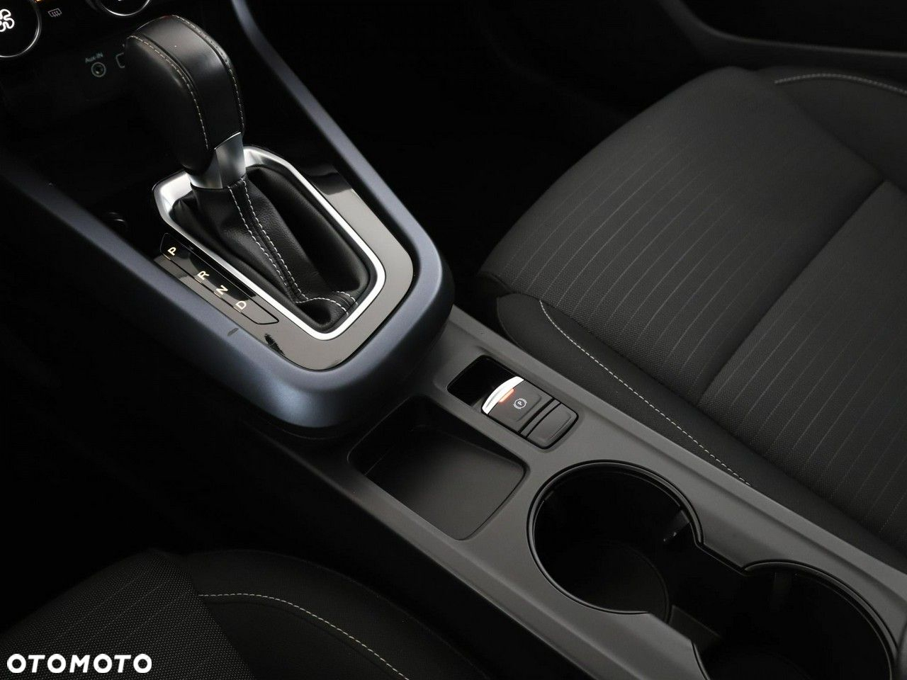 Renault Arkana TCe 140 EDC ZEN - 28