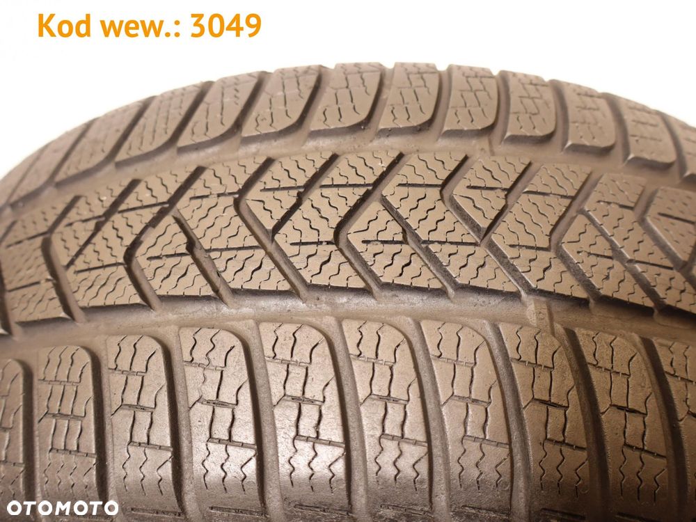 Pirelli SottoZero 3 Winter - 225/55 R16 - 8