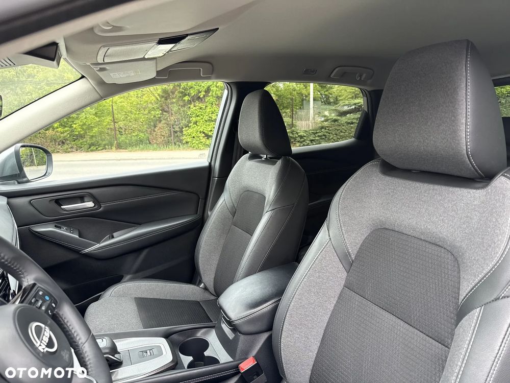 Nissan Qashqai 1.3 DIG-T MHEV N-Connecta Xtronic - 12