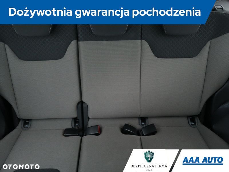 Ford Tourneo Courier - 12