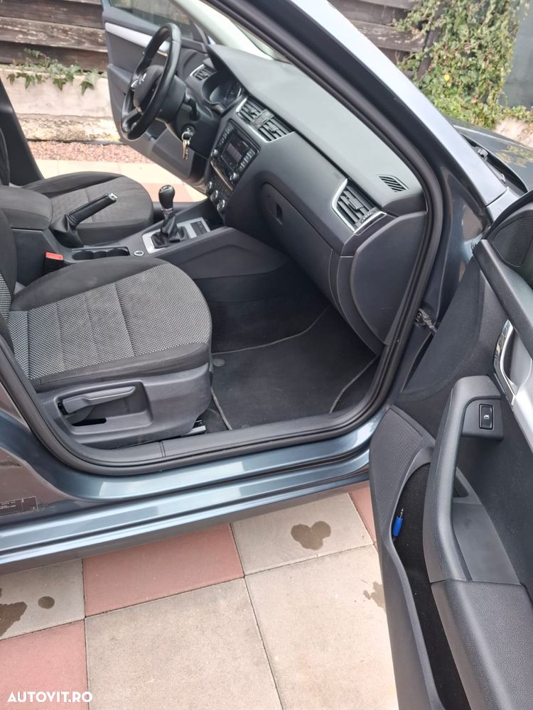 Skoda Octavia 1.6 TDI GREENLINE - 5