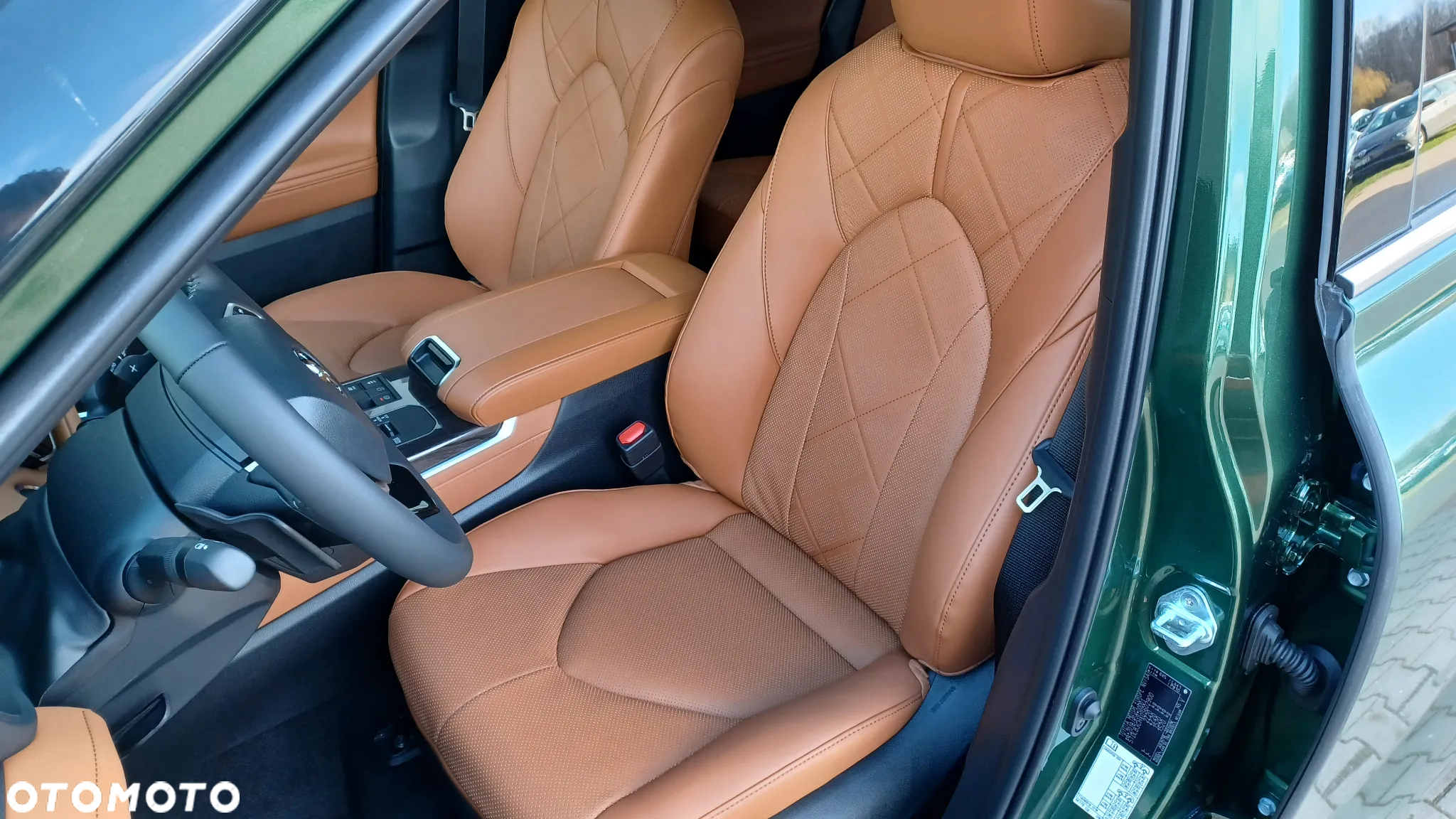 Toyota Highlander 2.5 Hybrid Executive - 9