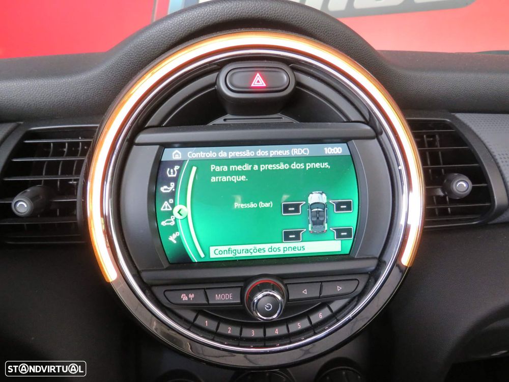 MINI Cabrio Cooper Premium Extra JCW Auto - 38