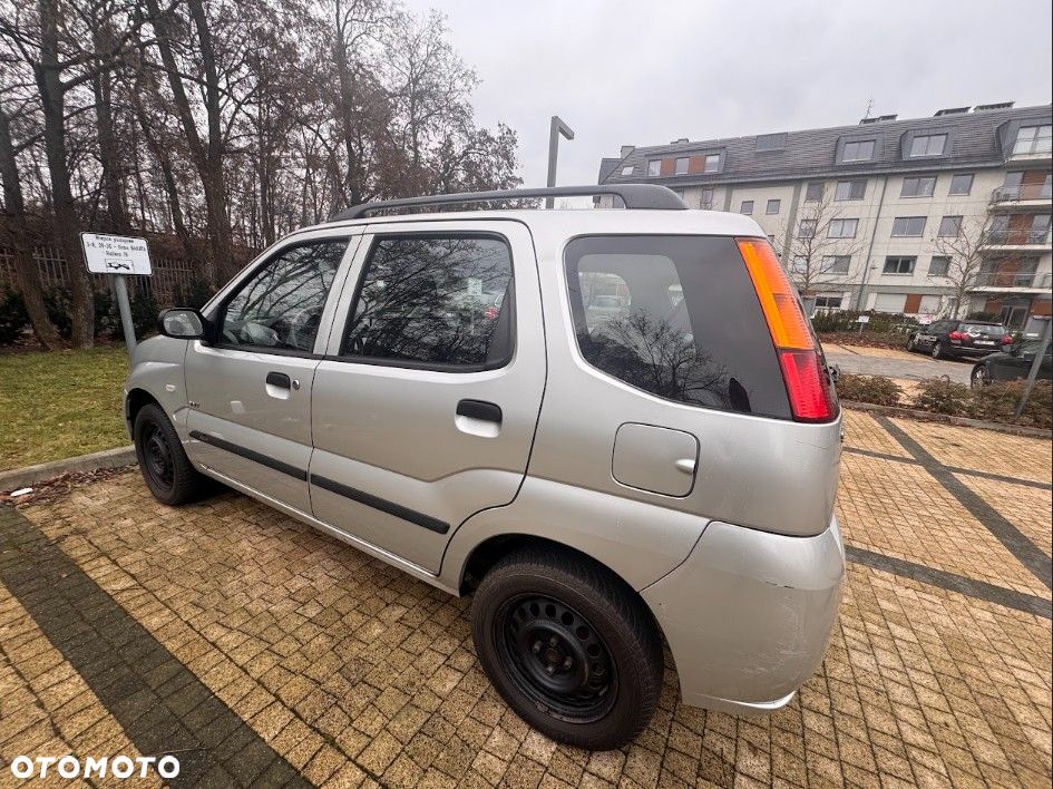 Suzuki Ignis - 13