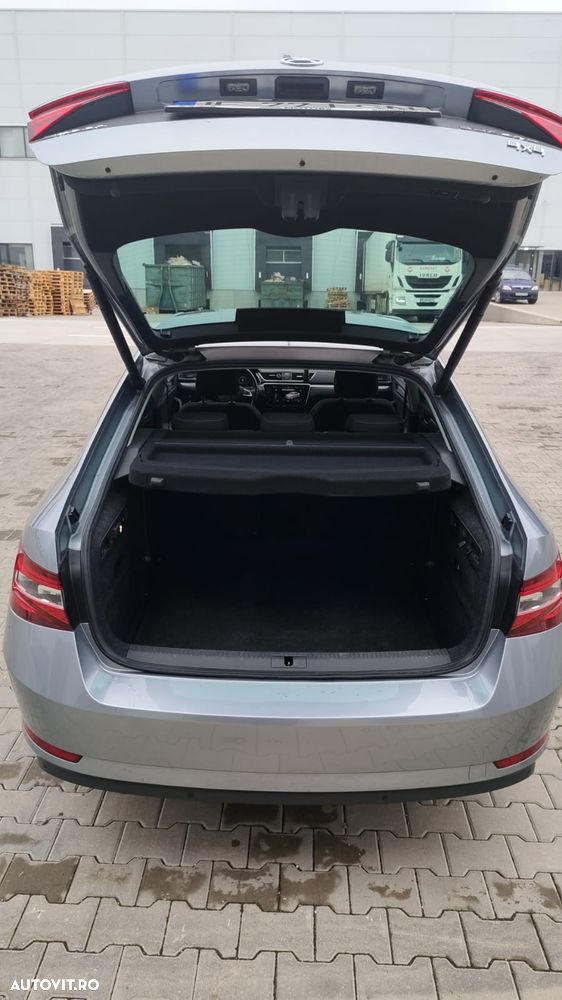 Skoda Superb - 11